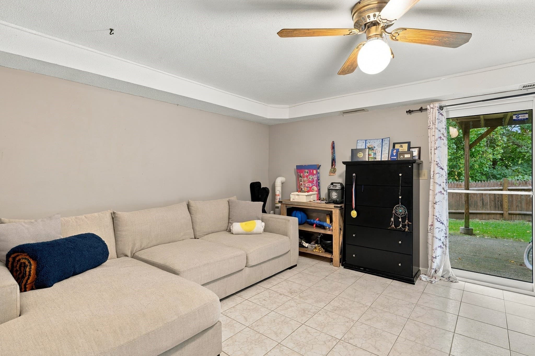 Condominium at 52 Pickman Rd # 3B, Salem MA 01970, Salem, photo 28 of 33