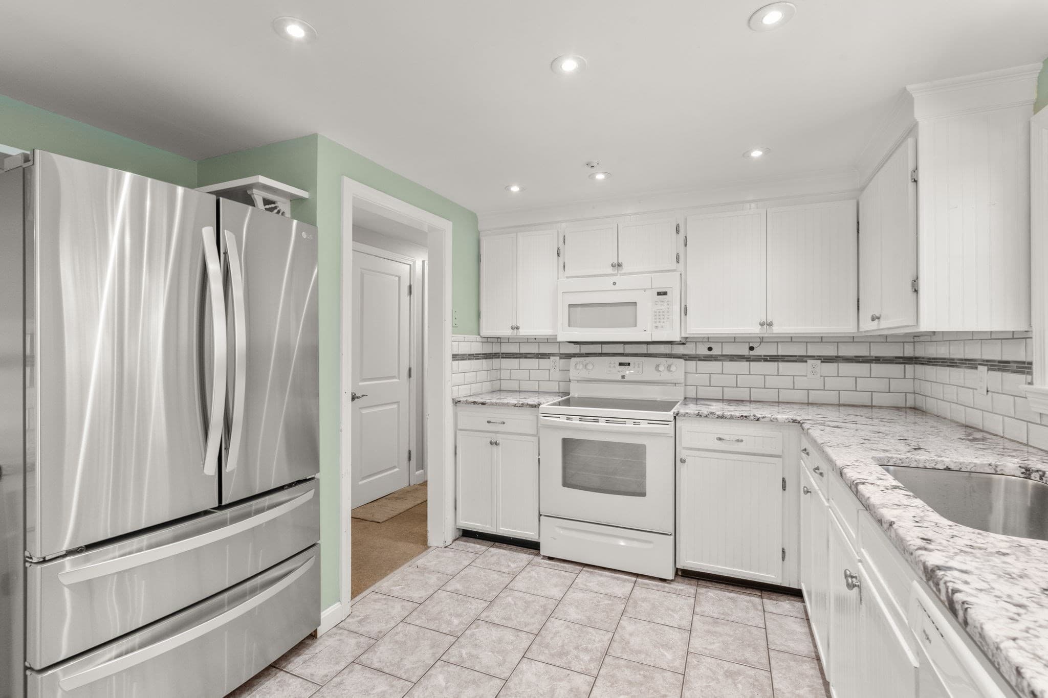 Single Family Residence at 46 Wayne Rd, Bourne MA 02532, Bourne, photo 6 of 34