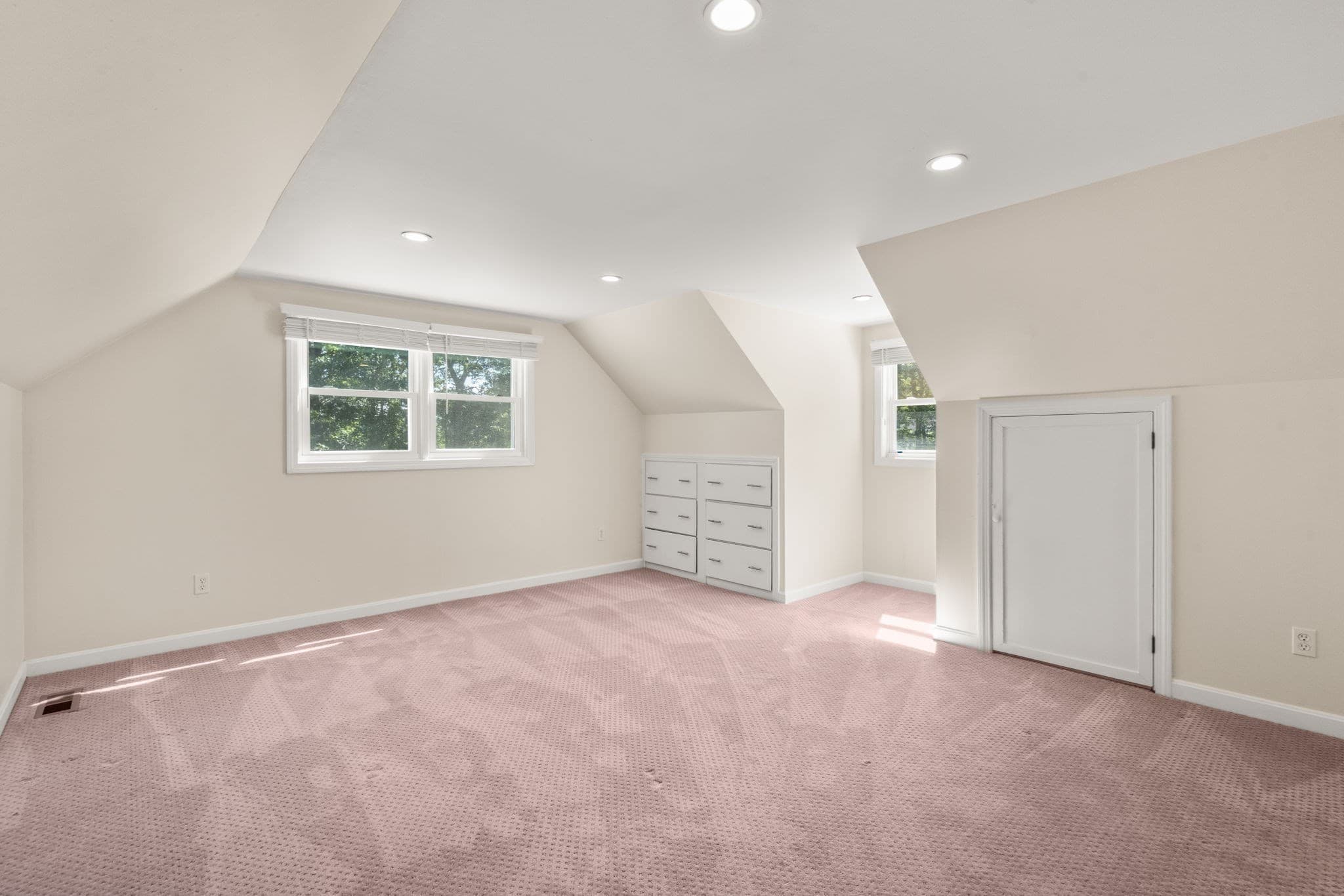 Single Family Residence at 46 Wayne Rd, Bourne MA 02532, Bourne, photo 17 of 34