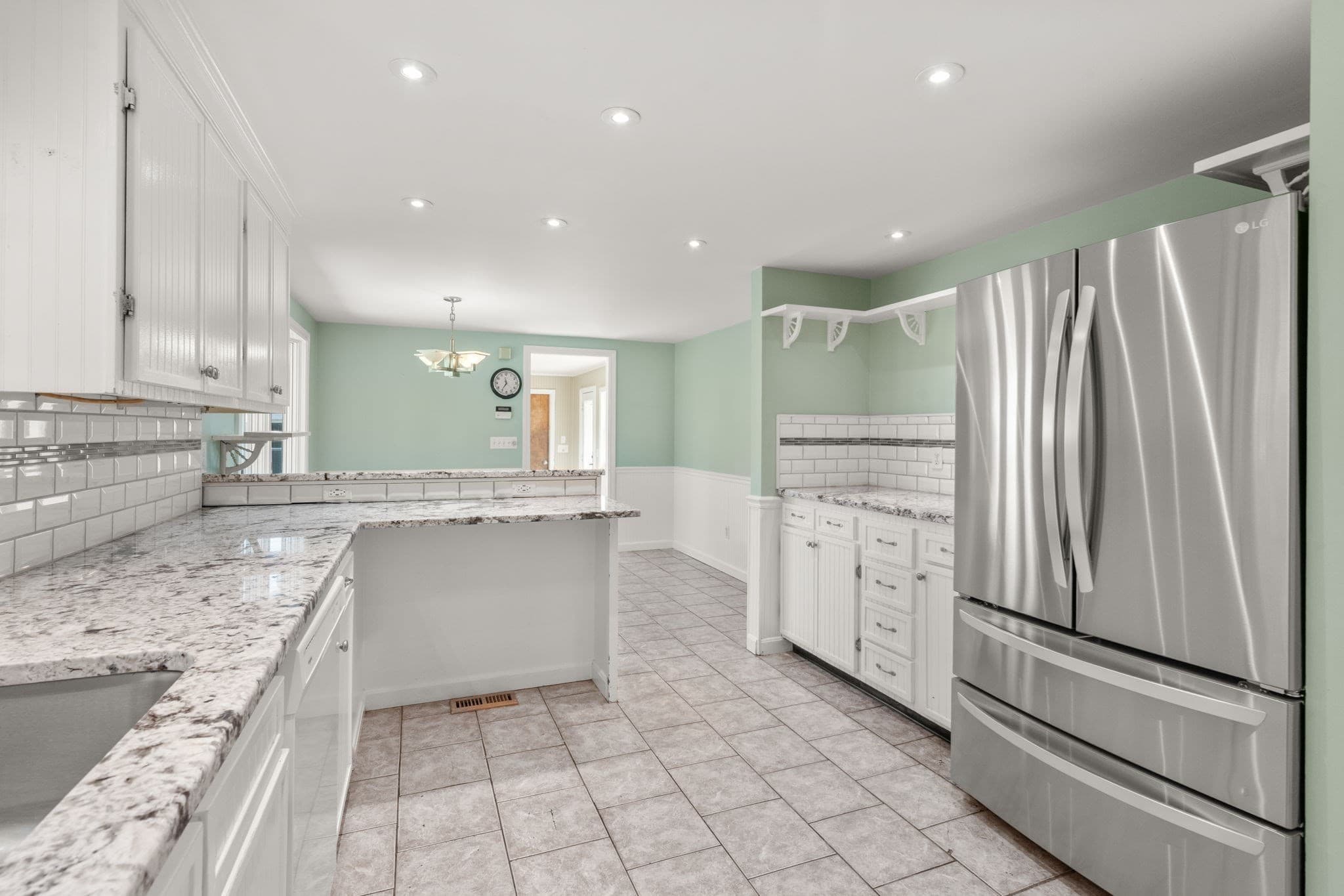 Single Family Residence at 46 Wayne Rd, Bourne MA 02532, Bourne, photo 7 of 34