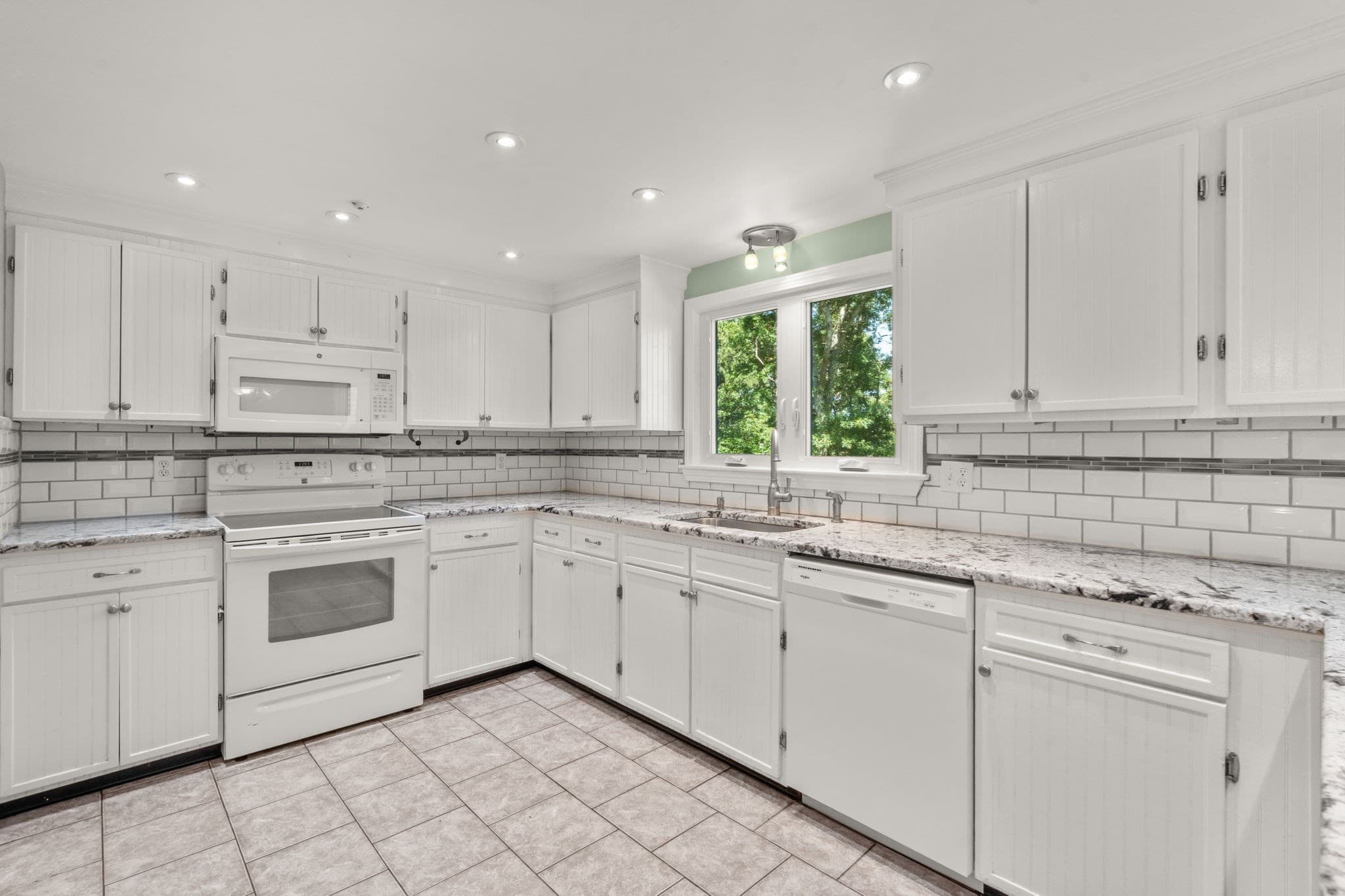 Single Family Residence at 46 Wayne Rd, Bourne MA 02532, Bourne, photo 5 of 34