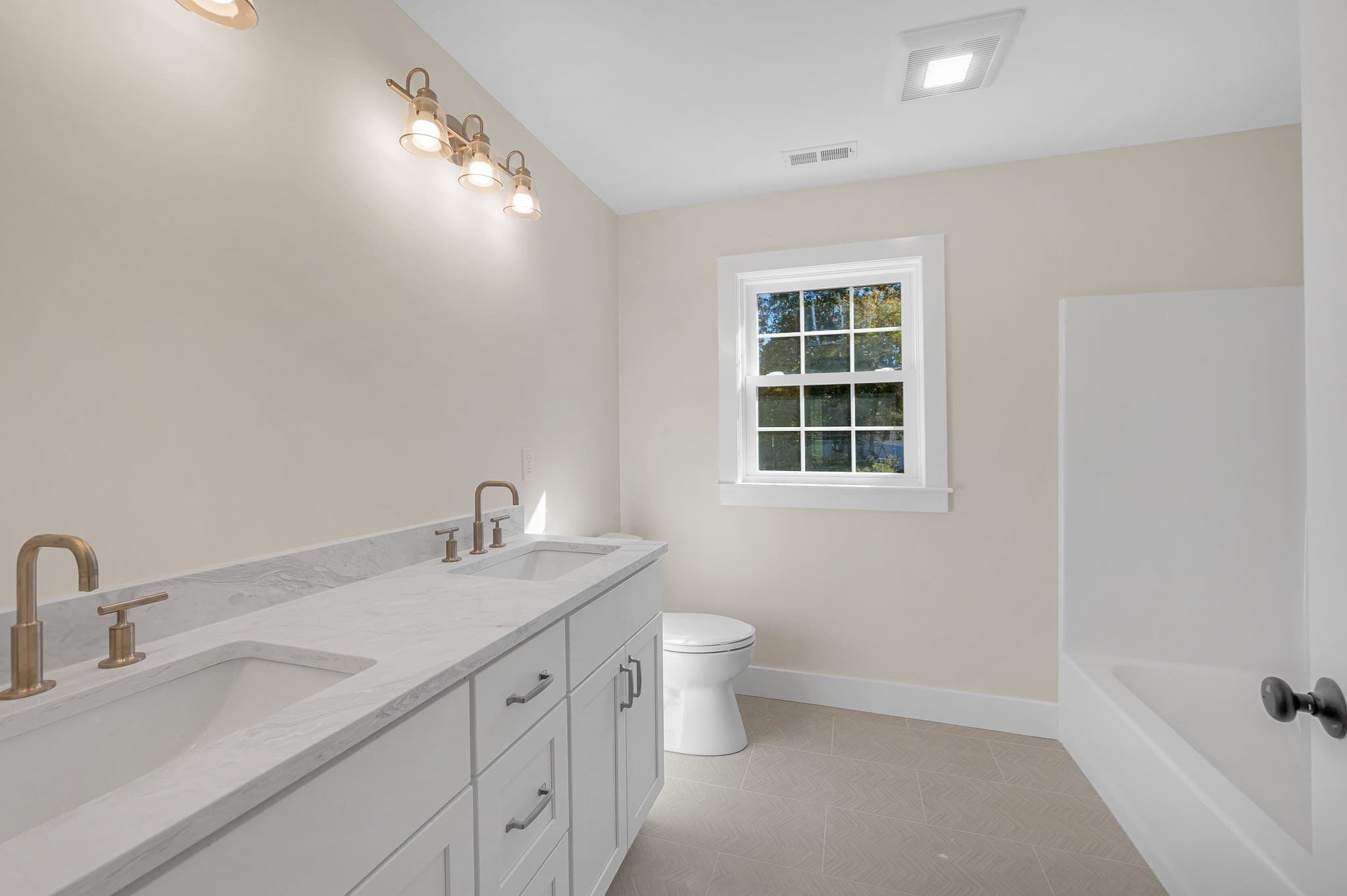 Single Family Residence at 110 Friendship St, Billerica MA 01821, photo 30 of 35