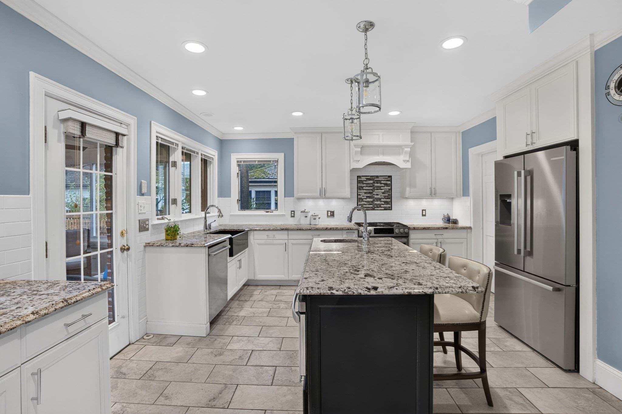 Single Family Residence at 14 Houston St, Boston MA 02132, Boston, photo 7 of 29