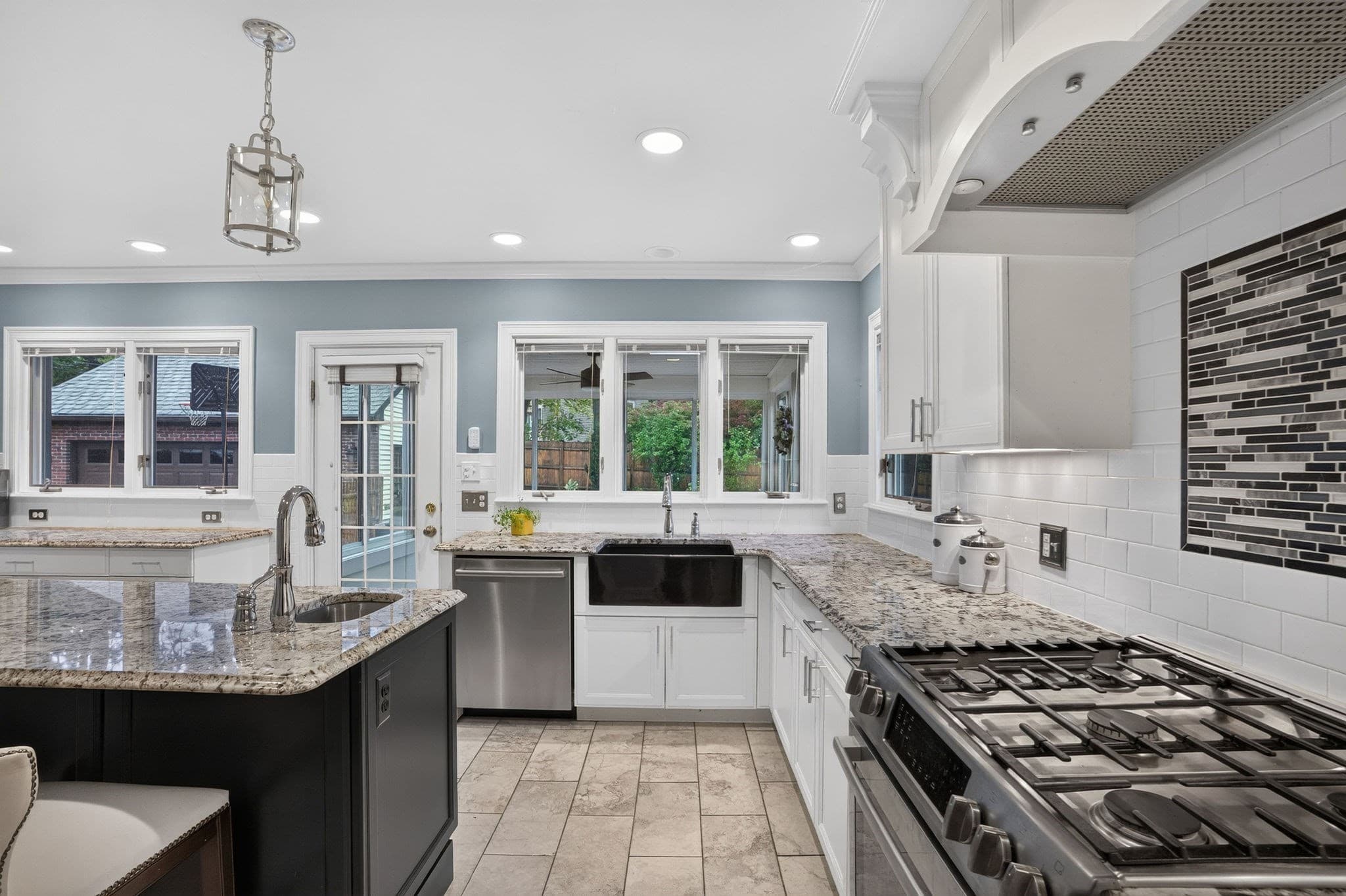 Single Family Residence at 14 Houston St, Boston MA 02132, Boston, photo 5 of 29