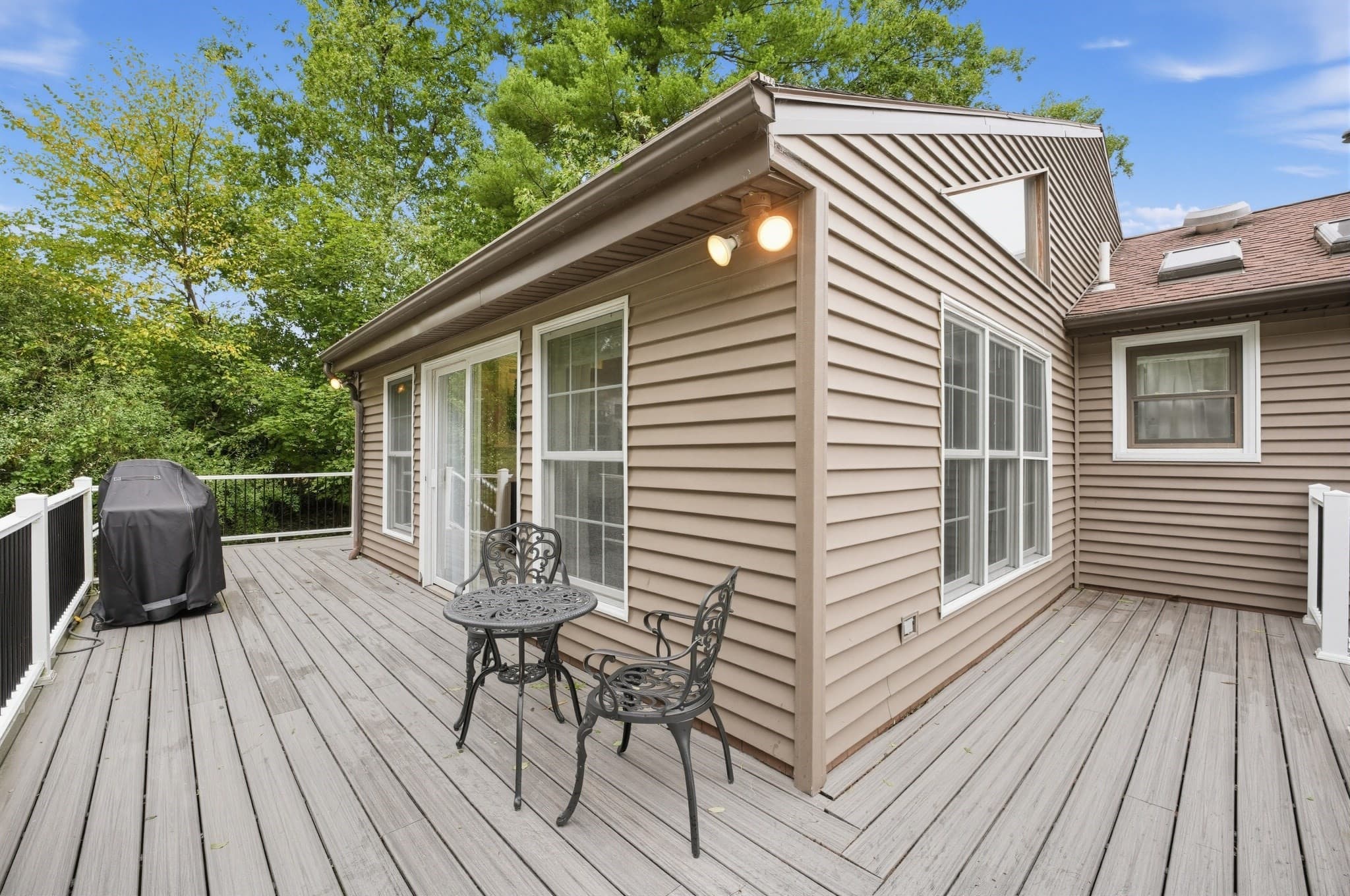 Single Family Residence at 21 Andrew Cir, Stoughton MA 02072, Stoughton, photo 24 of 28