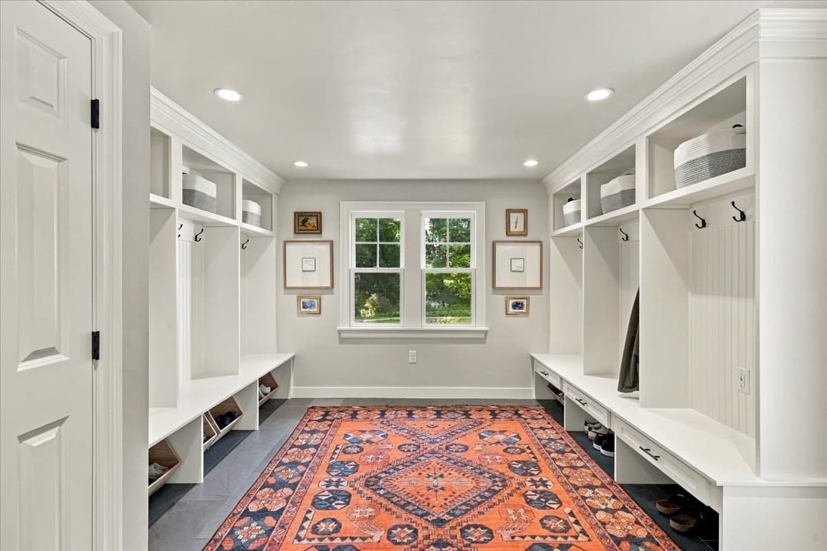Single Family Residence at 822 Main Street, Hingham MA 02043, Hingham, photo 6 of 36