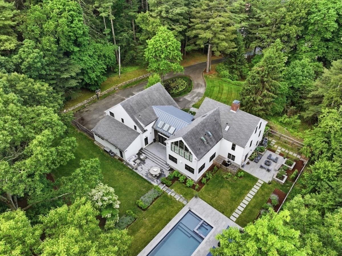 Single Family Residence at 822 Main Street, Hingham MA 02043, Hingham, photo 28 of 36
