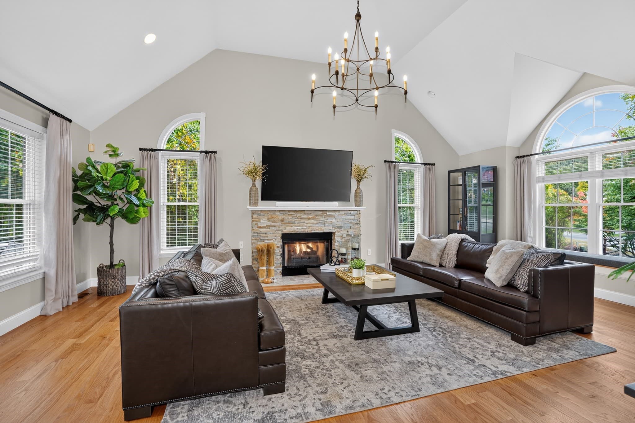 Single Family Residence at 8 Dearth Circle, Ashland MA 01721, Ashland, photo 4 of 40
