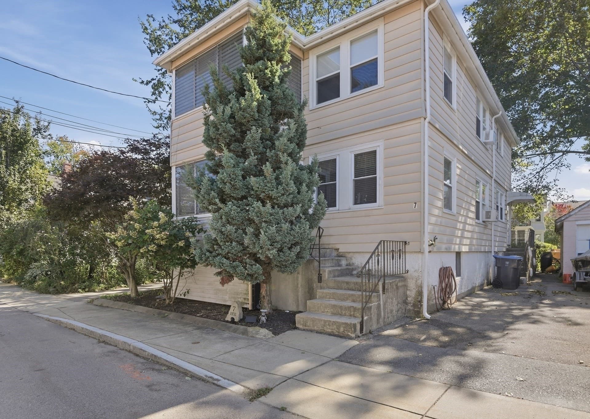 7 Bee Street # B, Natick MA 01760