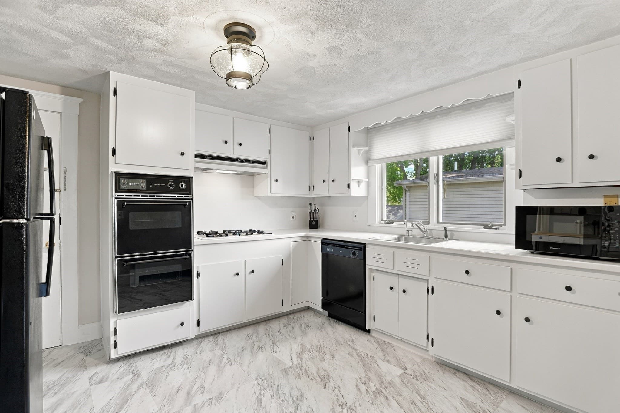 Condominium at 7 Bee Street # B, Natick MA 01760, Natick, photo 8 of 23