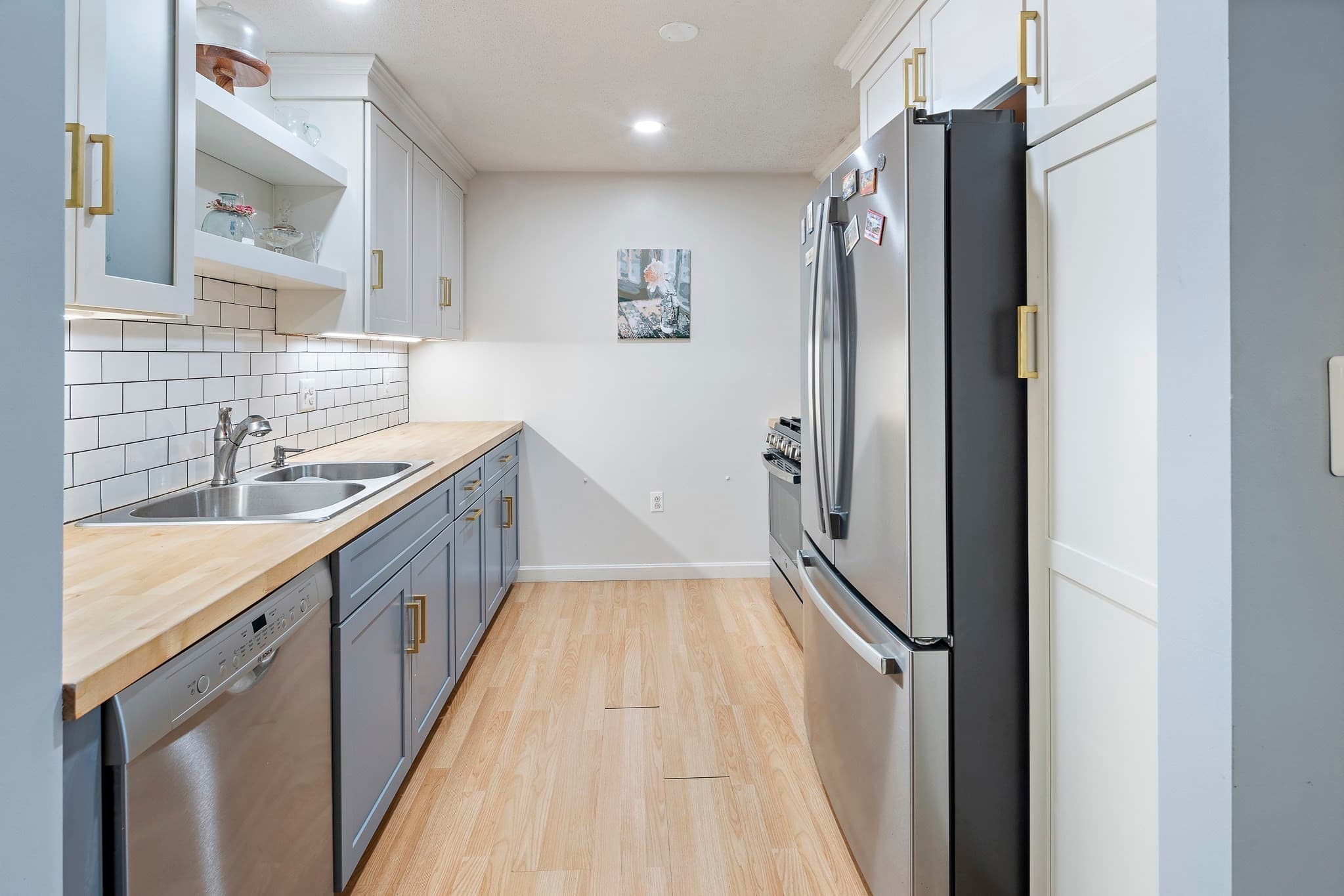 Condominium at 5 Greenbriar Dr # 204, North Reading MA 01864, North Reading, photo 4 of 24