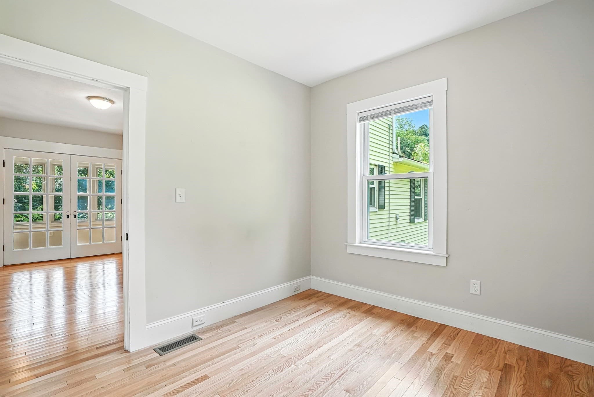 2 Family - 2 Units Up/Down at 271 Cordaville Road, Southborough MA 01772, Southborough, photo 11 of 41