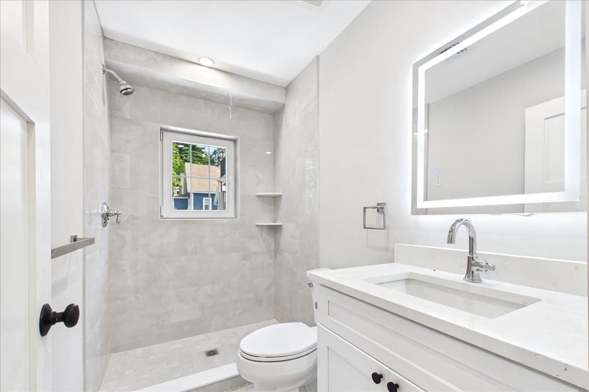 Condominium at 305 Chestnut Ave # 4, Boston MA 02130, Boston, photo 26 of 38
