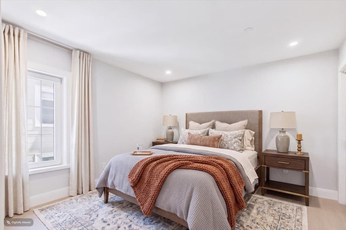 Condominium at 305 Chestnut Ave # 4, Boston MA 02130, Boston, photo 18 of 38