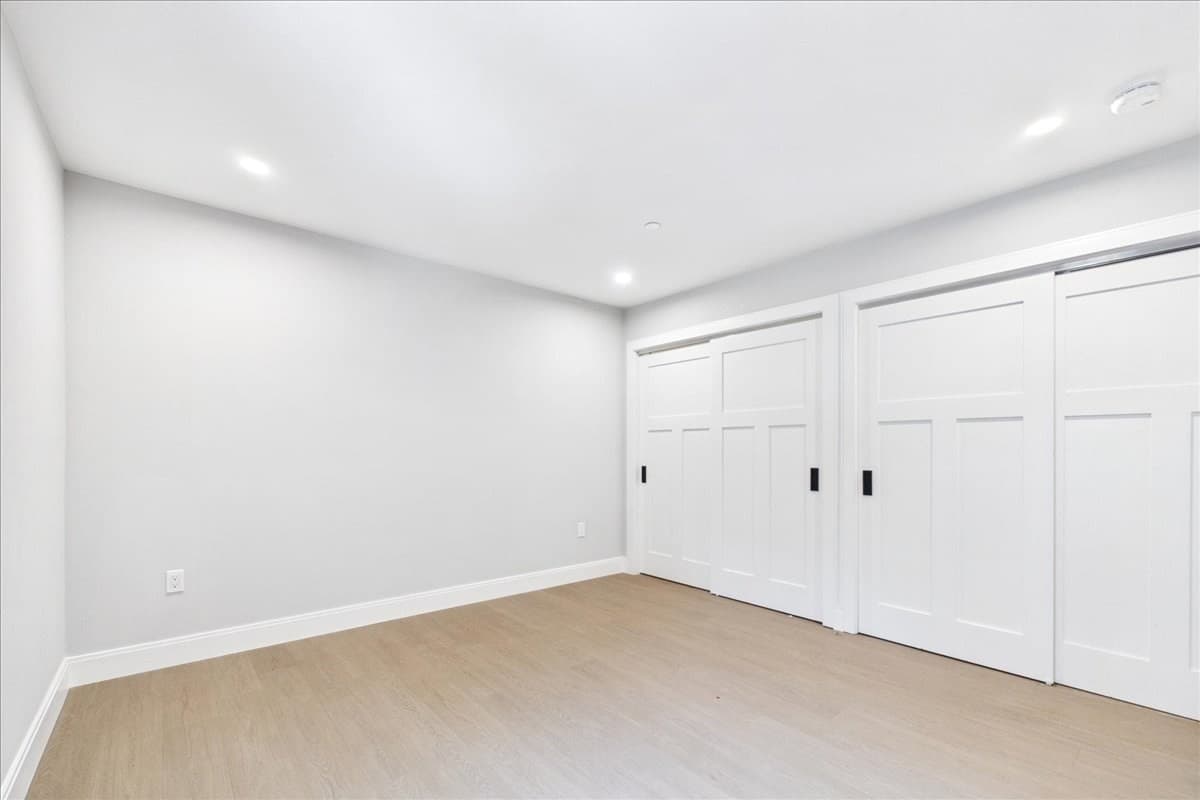 Condominium at 305 Chestnut Ave # 4, Boston MA 02130, Boston, photo 19 of 38
