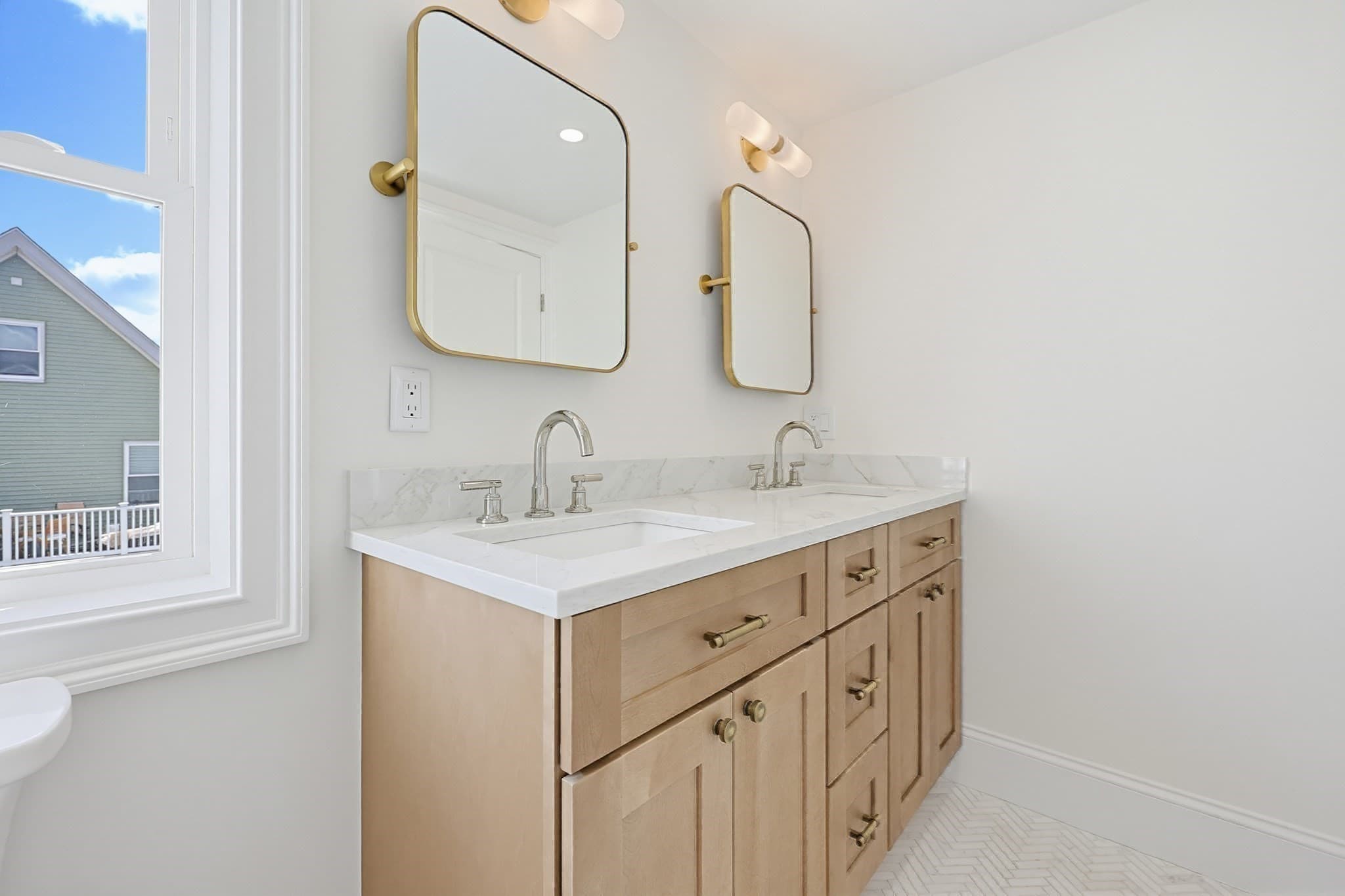 Condominium at 257 Market Street, Boston MA 02135, Boston, photo 23 of 27