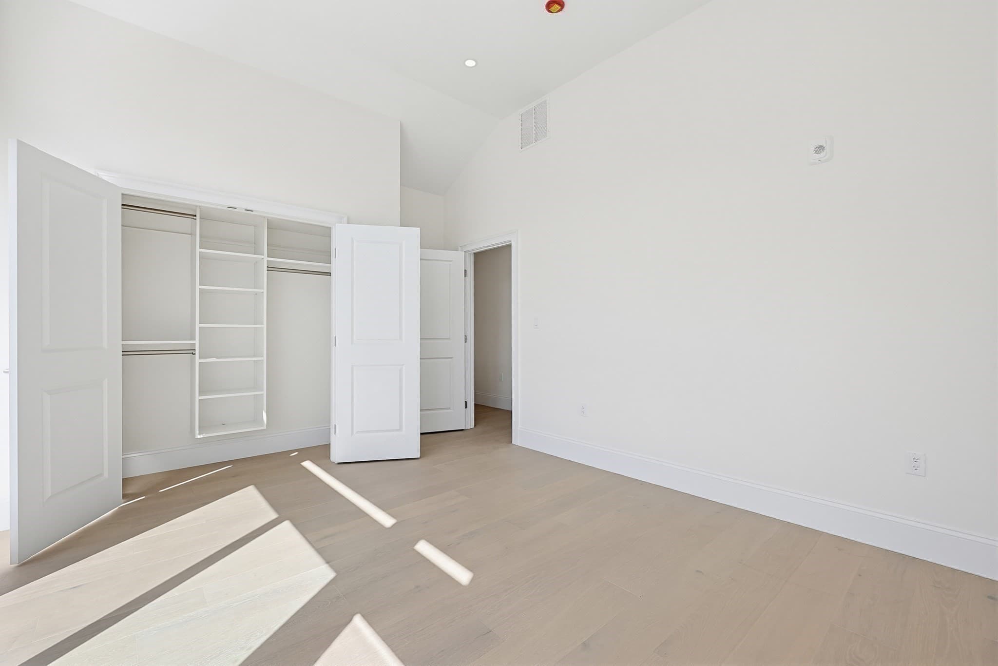 Condominium at 257 Market Street, Boston MA 02135, Boston, photo 17 of 27