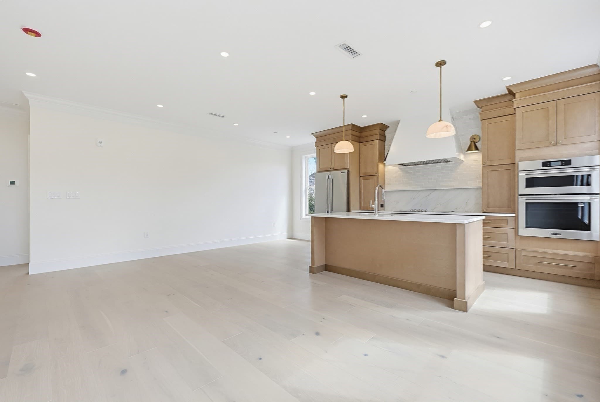 Condominium at 257 Market Street, Boston MA 02135, Boston, photo 4 of 27