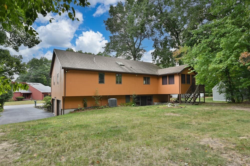 Single Family Residence at 5 Lee Ave, Burlington MA 01803, Burlington, photo 35 of 36