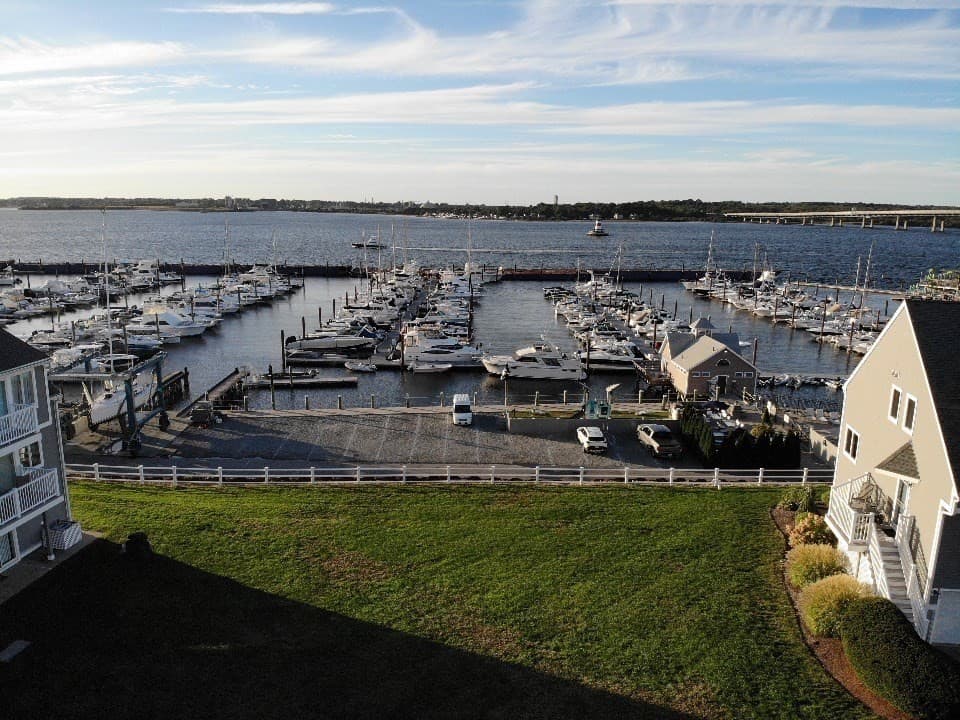 Condominium at 700 Shore Dr # 808, Fall River MA 02721, Fall River, photo 8 of 27