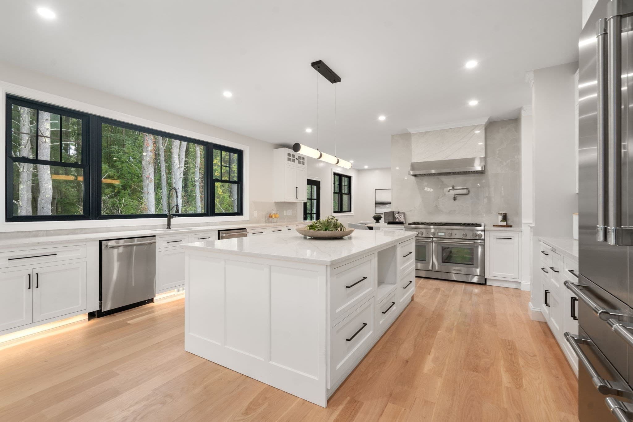Single Family Residence at 10 Nolan Circle, Sudbury MA 01776, Sudbury, photo 11 of 40