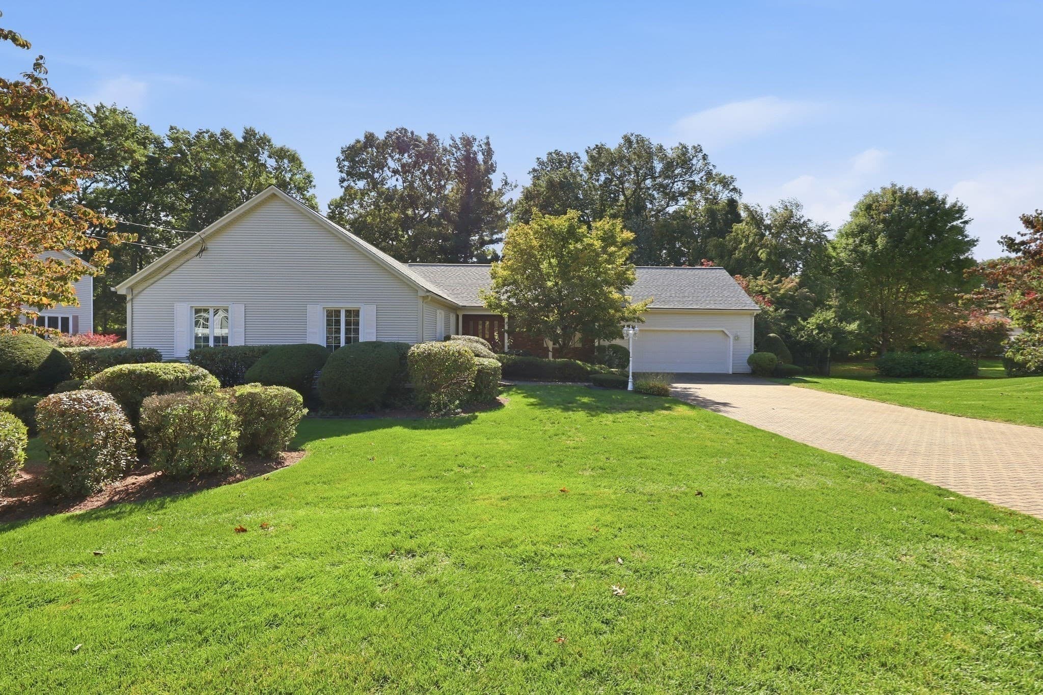 Single Family Residence at 43 Pineridge Dr, Westfield MA 01085, Westfield, photo 2 of 42