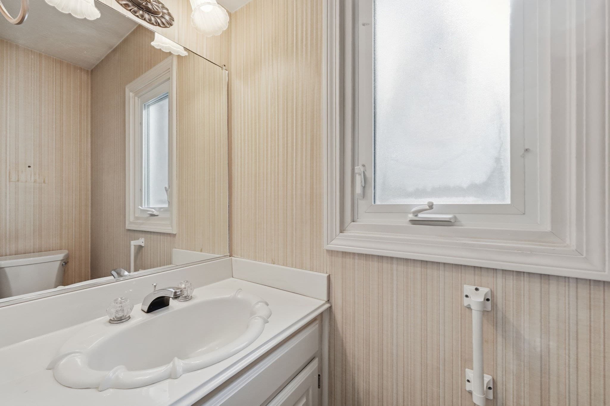 Single Family Residence at 43 Pineridge Dr, Westfield MA 01085, Westfield, photo 12 of 42