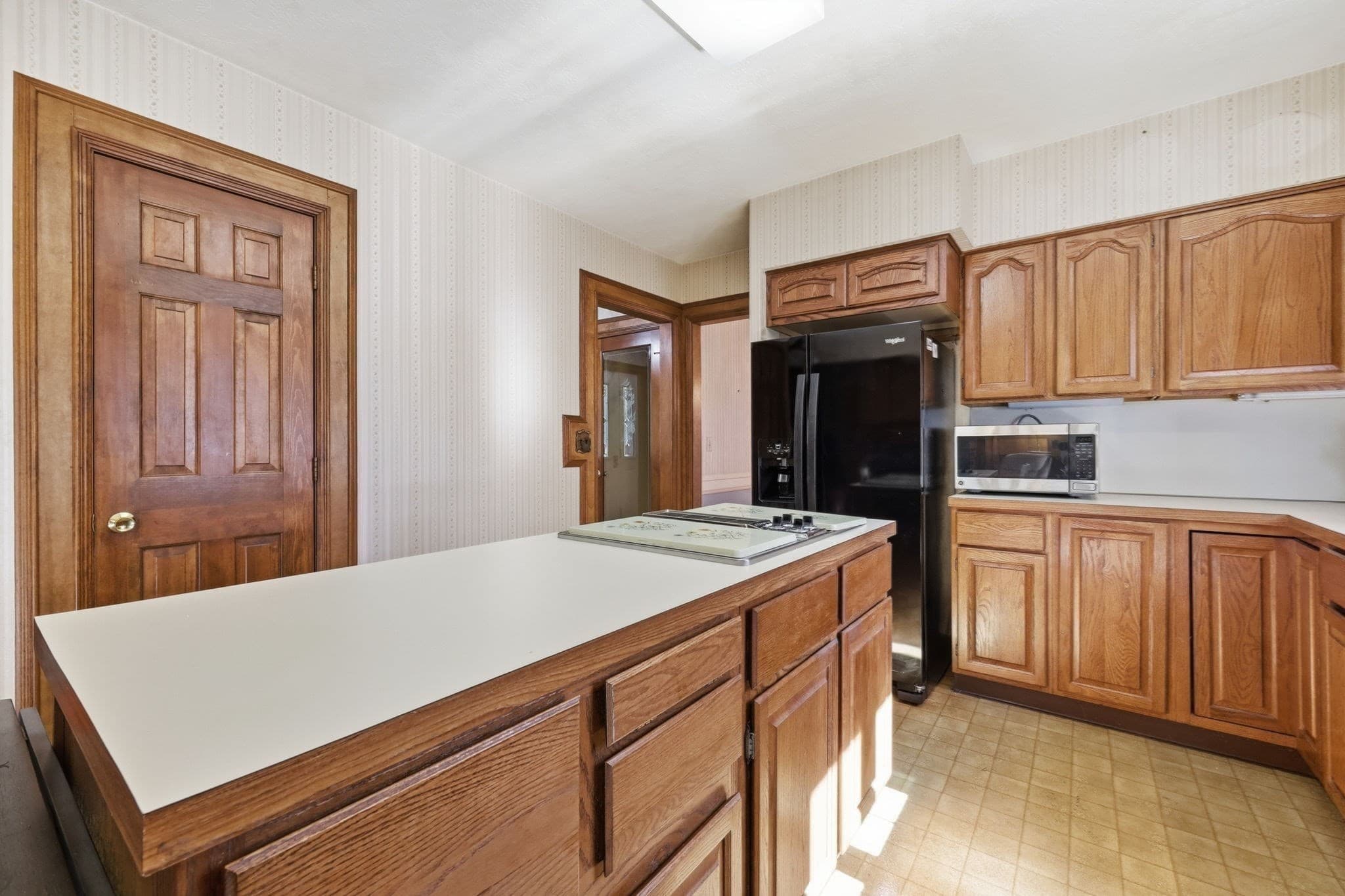 Single Family Residence at 43 Pineridge Dr, Westfield MA 01085, Westfield, photo 7 of 42