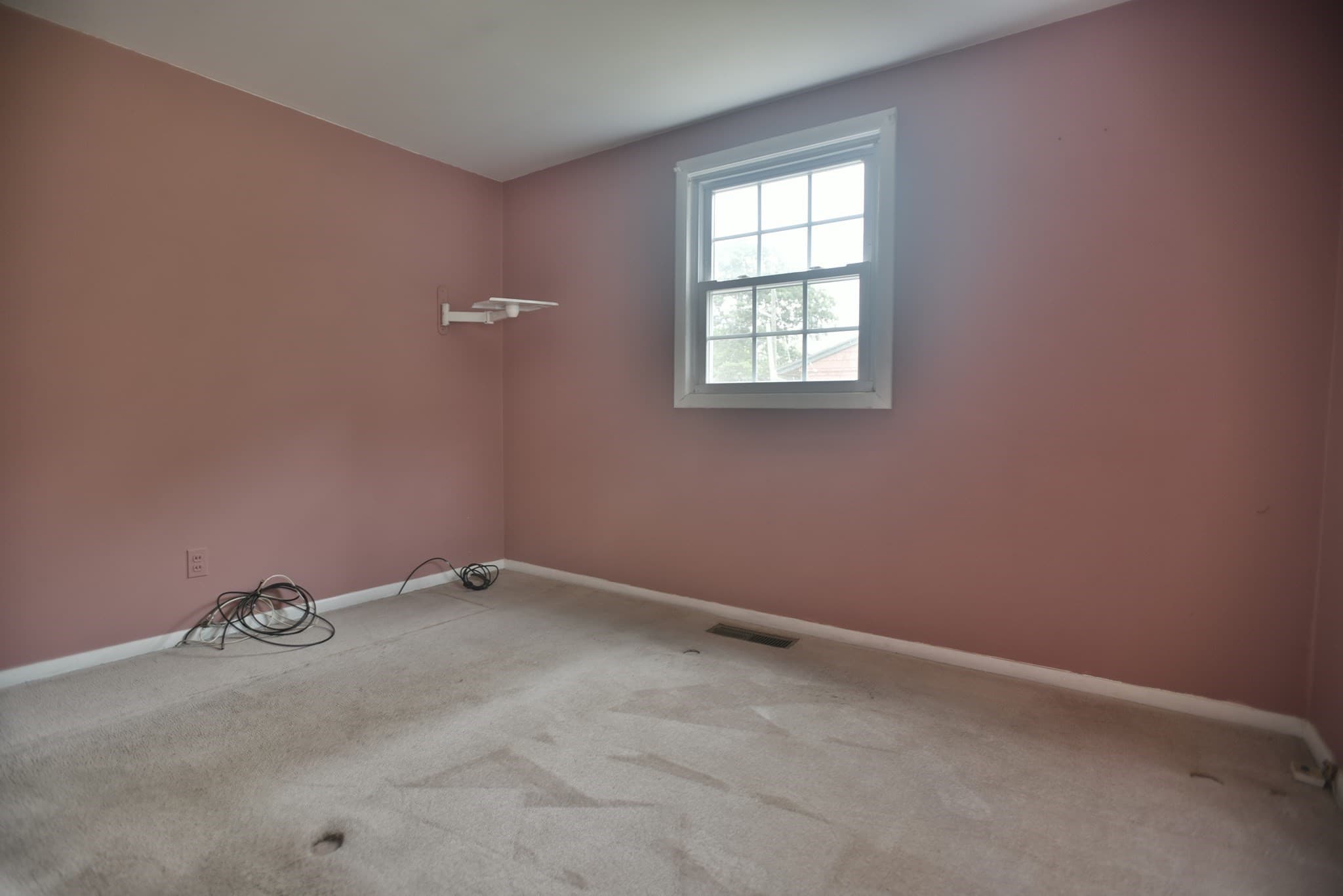 Single Family Residence at 20 Josh Gray Rd, Rockland MA 02370, Rockland, photo 17 of 20
