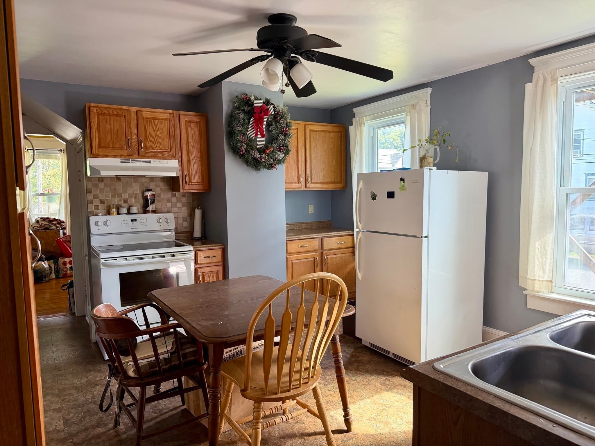 2 Family - 2 Units Up/Down at 250 Conway Street, Greenfield MA 01301, Greenfield, photo 7 of 33