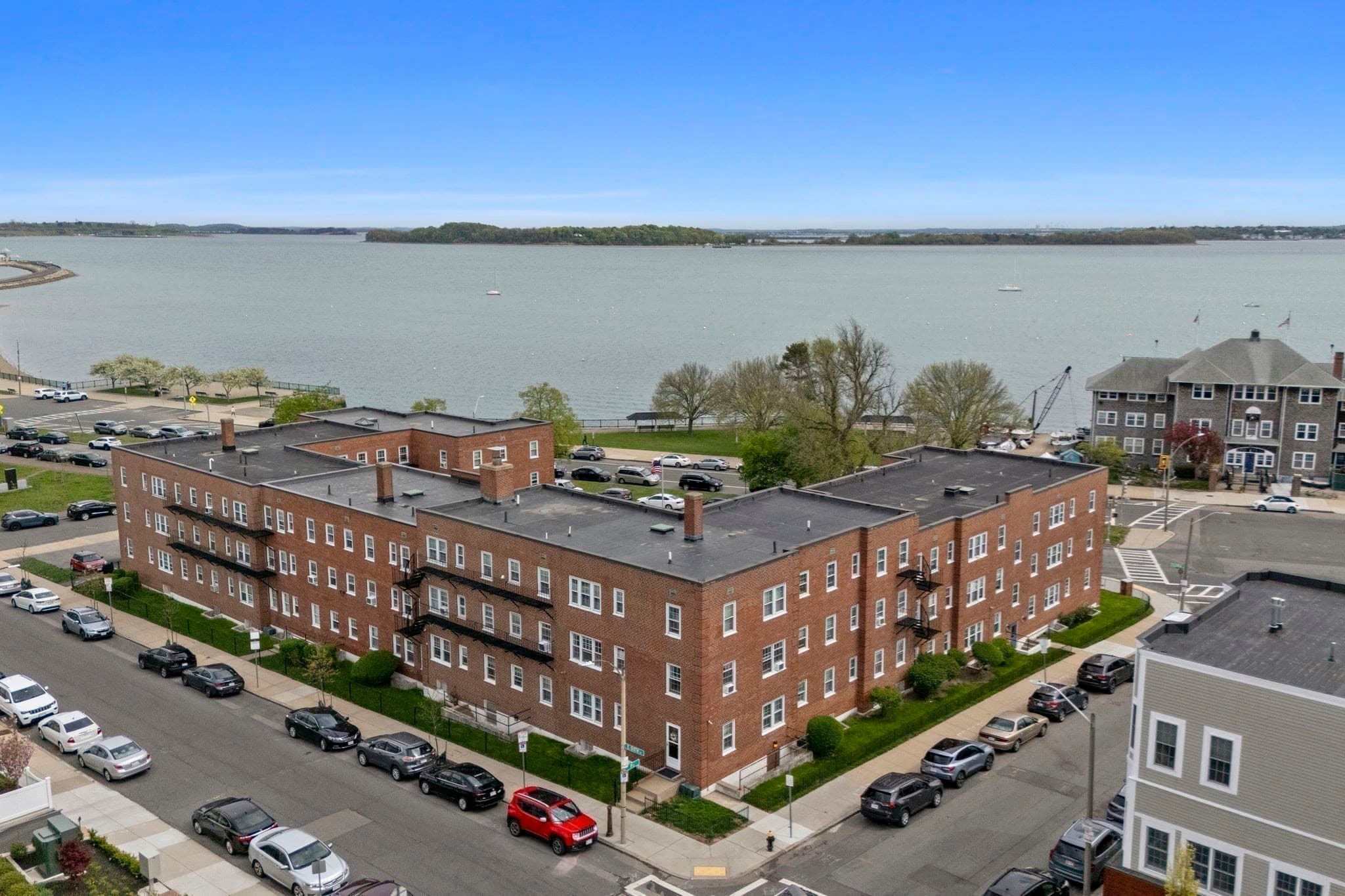 Condominium at 9 Lennon Ct # 13, Boston MA 02127, Boston, photo 15 of 16