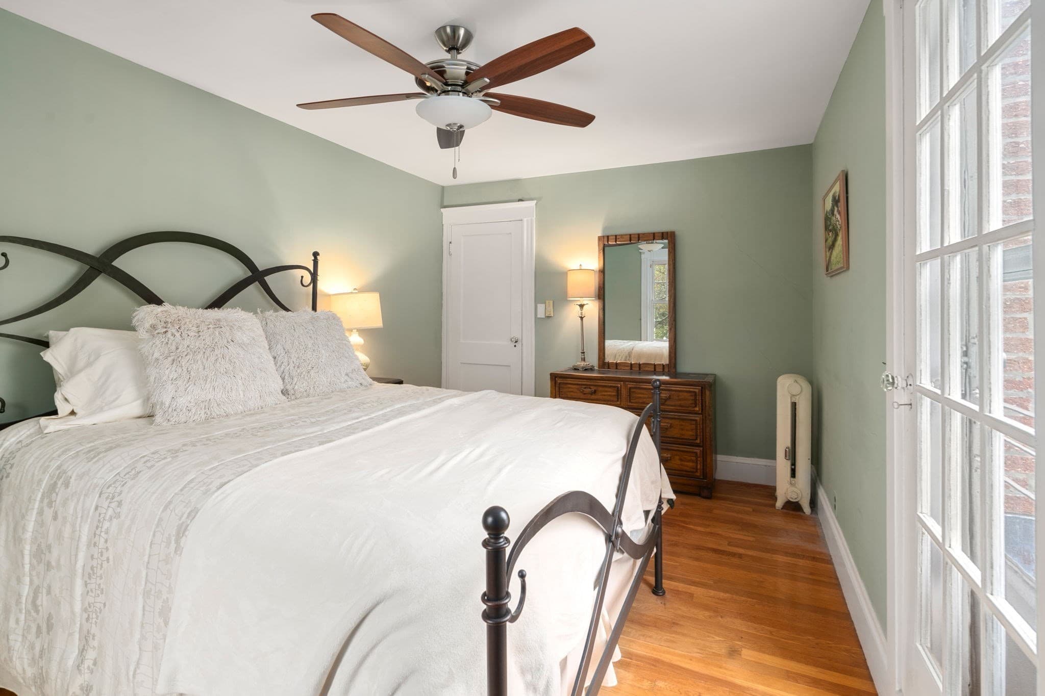 Single Family Residence at 1929 Commonwealth Ave, Newton MA 02466, Newton, photo 19 of 29