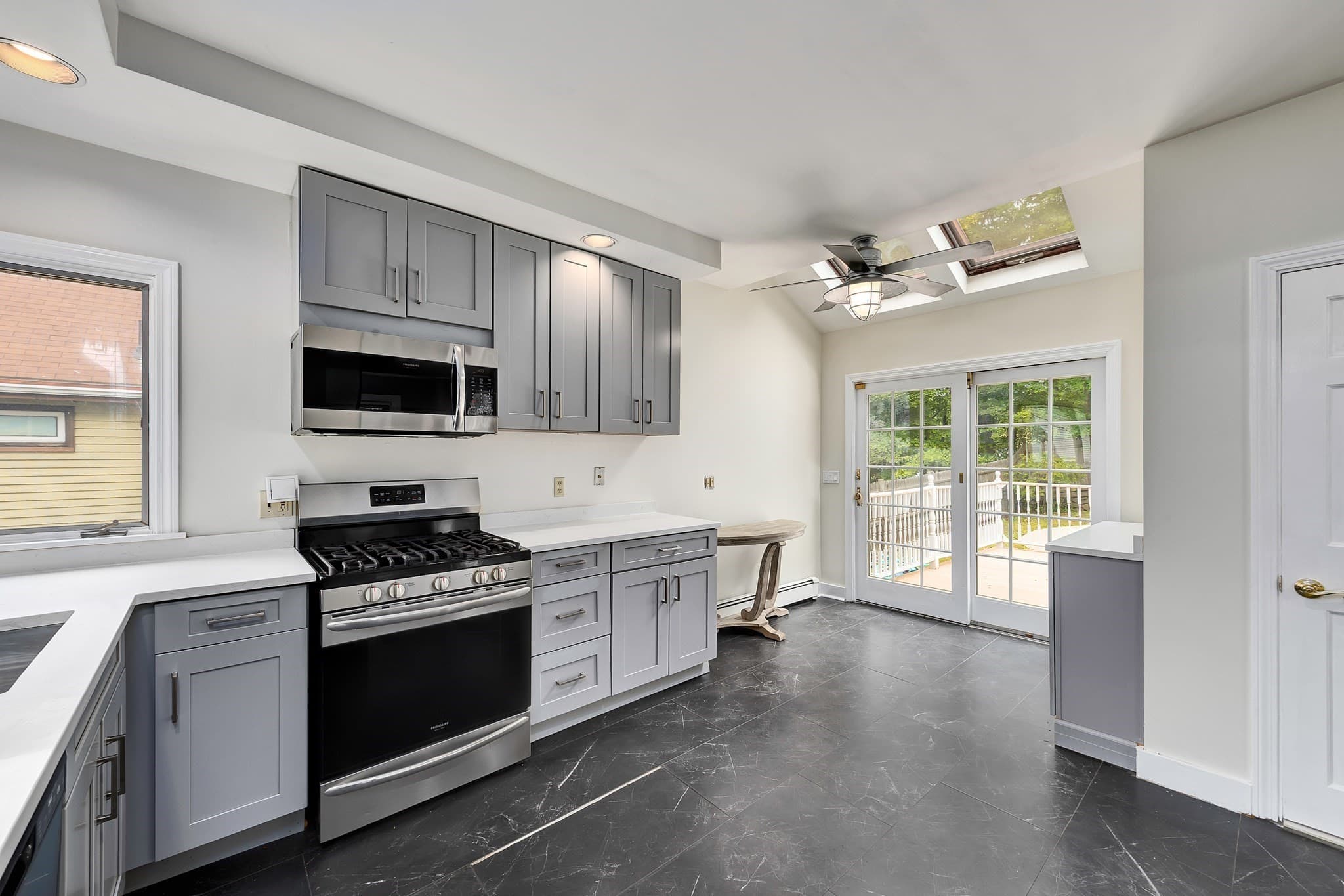 Single Family Residence at 8 Birch Hill Ave, Wakefield MA 01880, Wakefield, photo 6 of 28