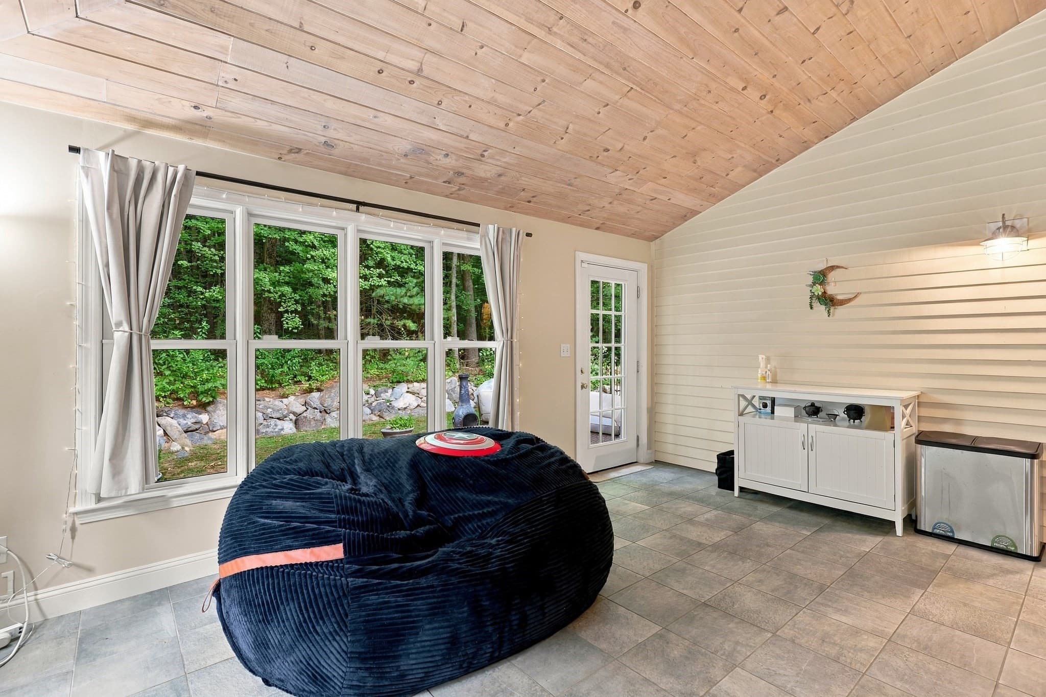 Single Family Residence at 106 Green Road, Bolton MA 01740, Bolton, photo 15 of 42
