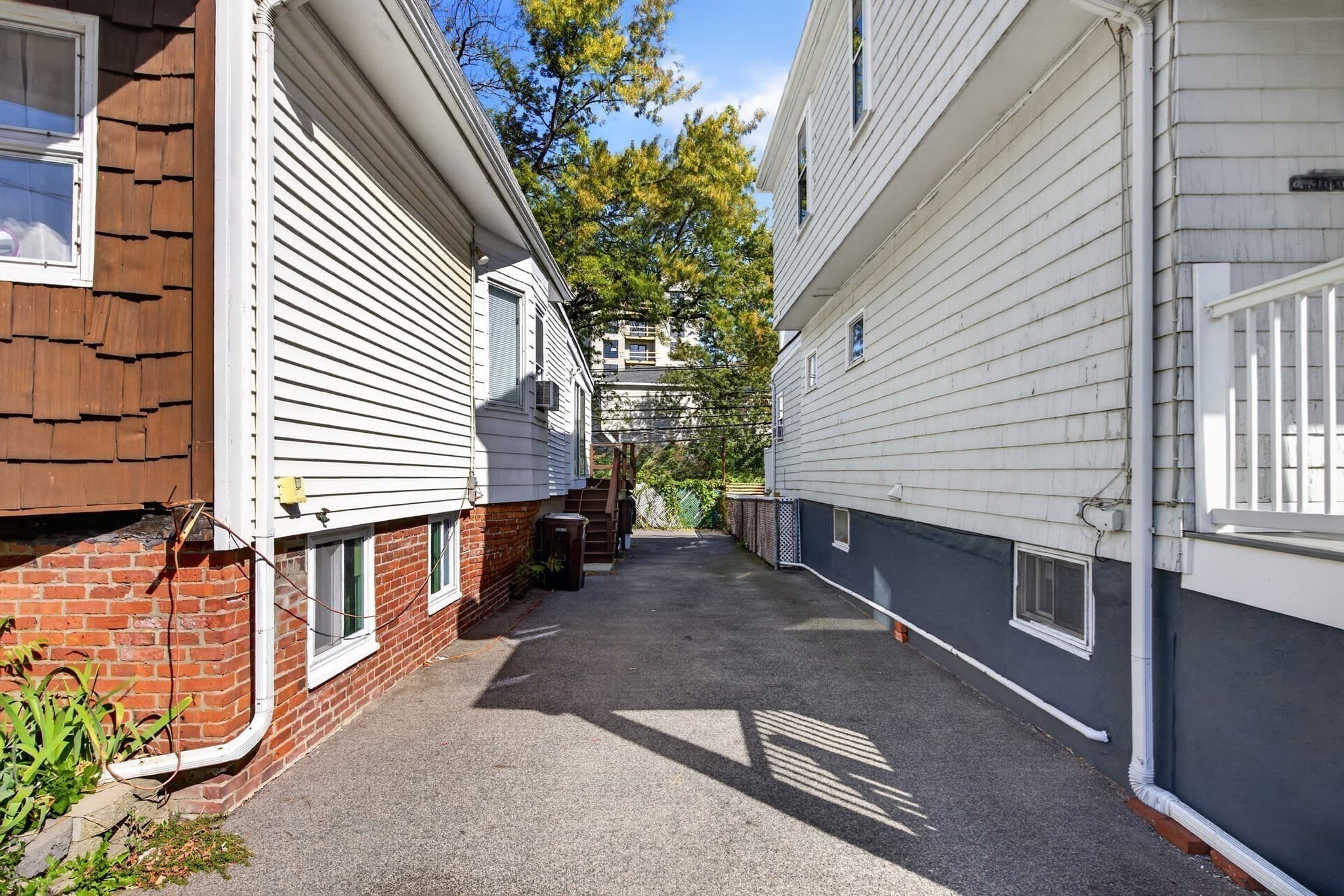 Single Family Residence at 40 Avalon St, Revere MA 02151, Revere, photo 4 of 19
