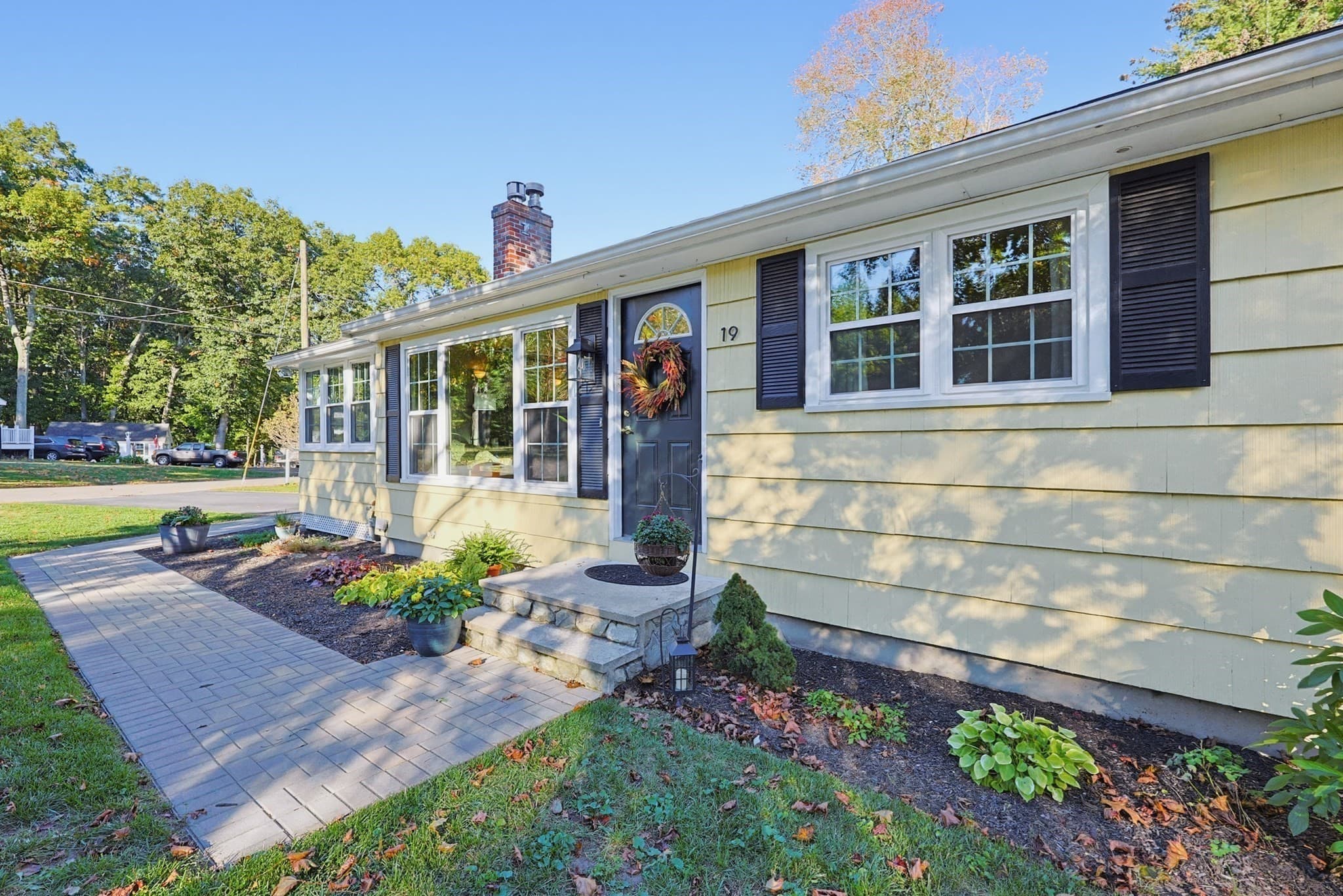 Single Family Residence at 19 Polley Rd, Westford MA 01886, Westford, photo 3 of 38