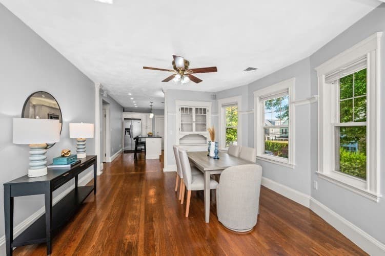Condominium at 139 Warren Street # 2, Arlington MA 02474, Arlington, photo 4 of 27