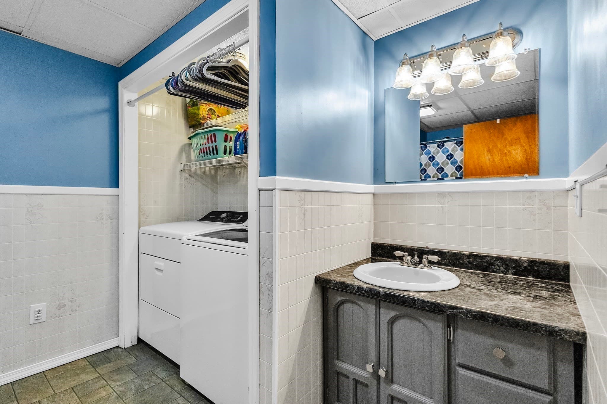 Single Family Residence at 42 Melbourne Rd, Worcester MA 01607, Worcester, photo 27 of 37
