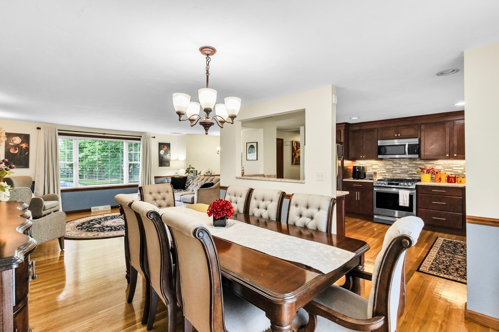 Single Family Residence at 42 Melbourne Rd, Worcester MA 01607, Worcester, photo 8 of 37