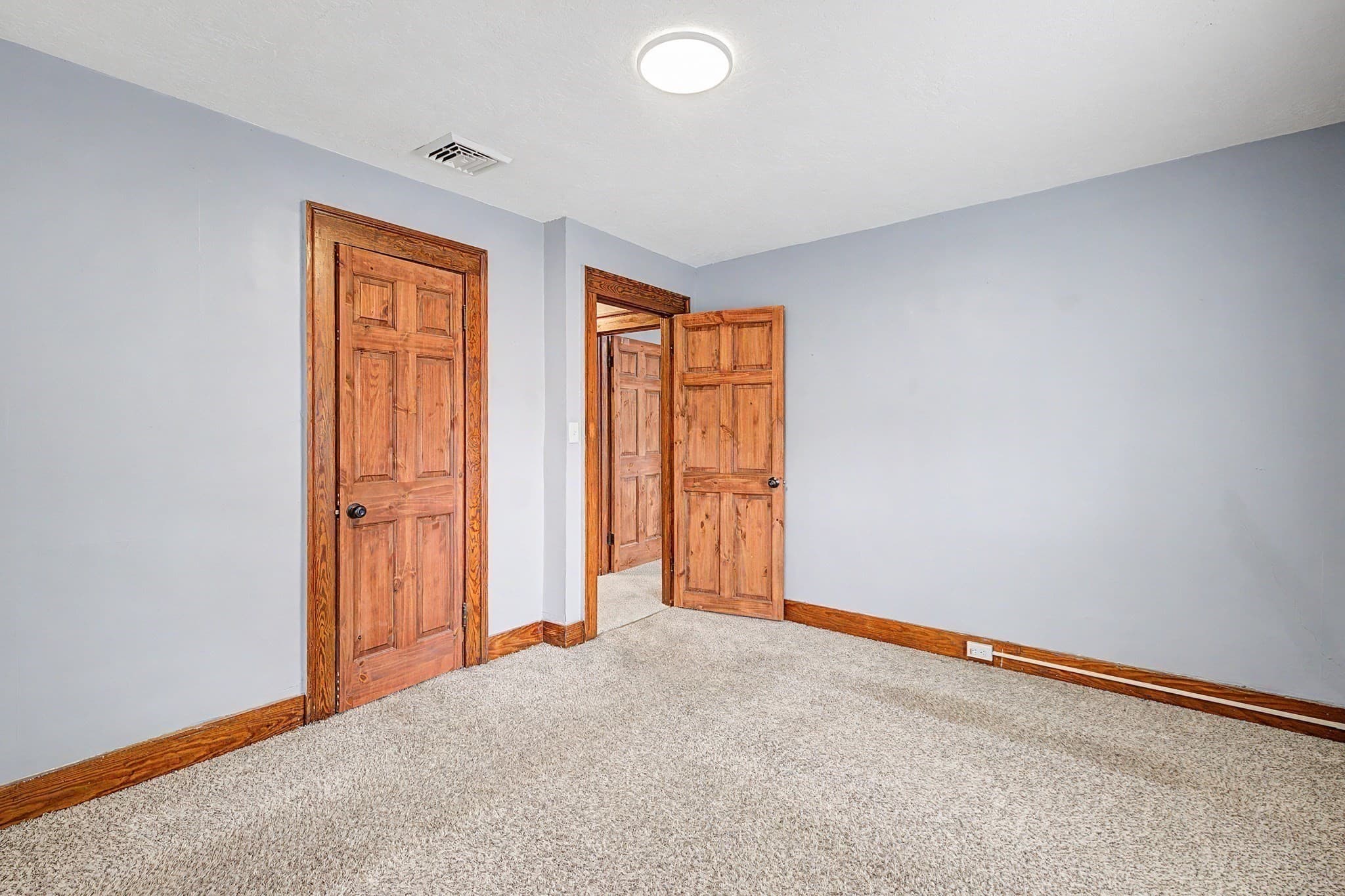 Single Family Residence at 55 Elmwood Ave, Holyoke MA 01040, Holyoke, photo 25 of 35
