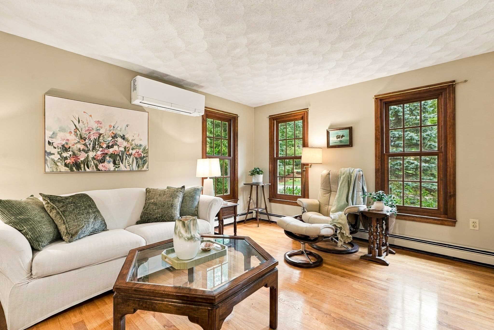 Single Family Residence at 8 Joseph Rd, Hopkinton MA 01748, Hopkinton, photo 8 of 32