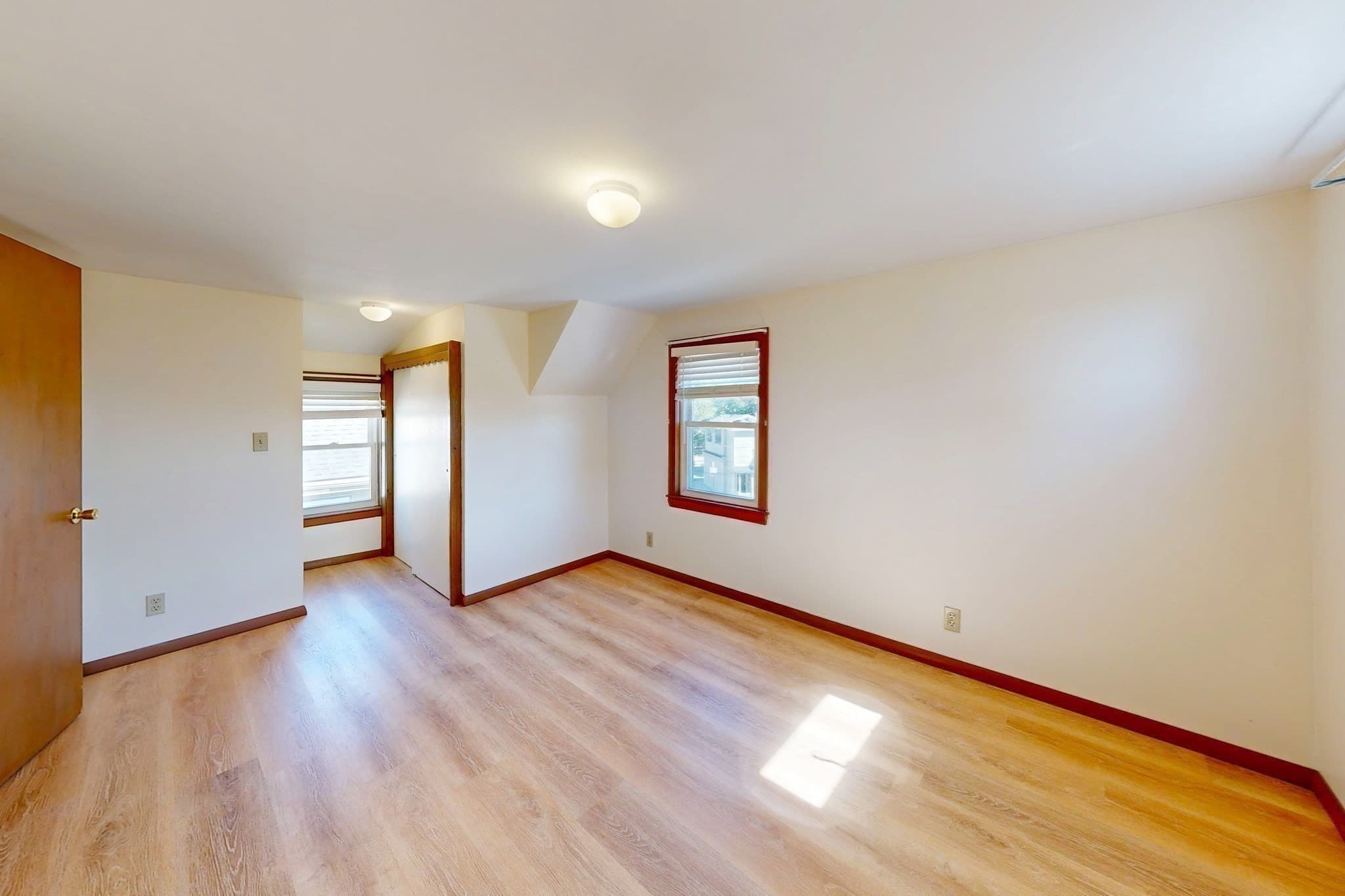 2 Family - 2 Units Up/Down at 13 Cottage Park Ave, Cambridge MA 02140, Cambridge, photo 30 of 41