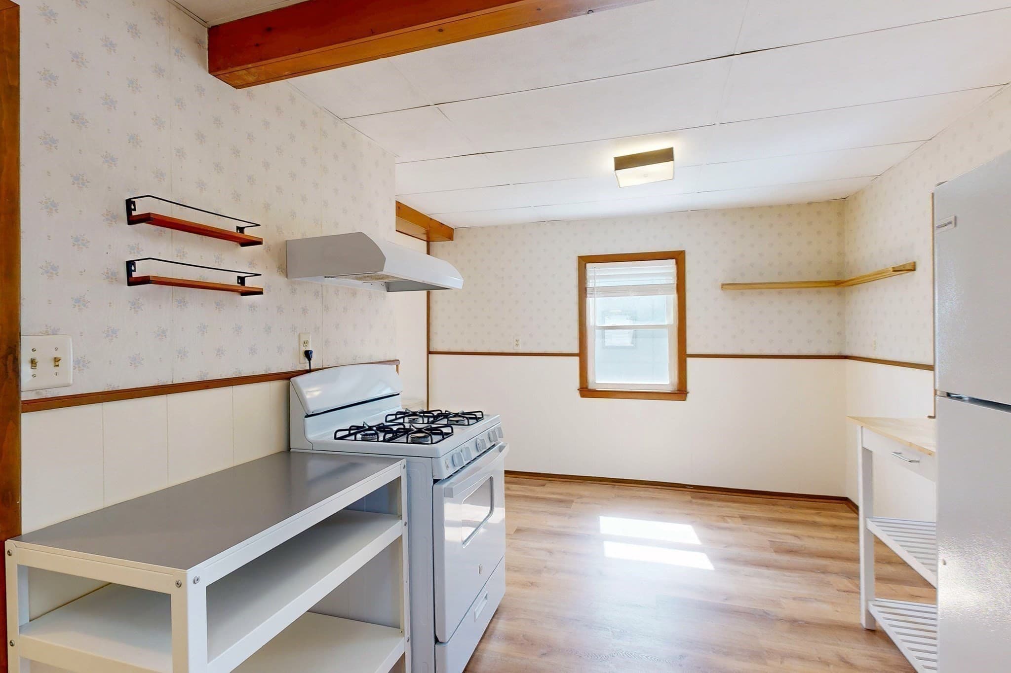 2 Family - 2 Units Up/Down at 13 Cottage Park Ave, Cambridge MA 02140, Cambridge, photo 25 of 41