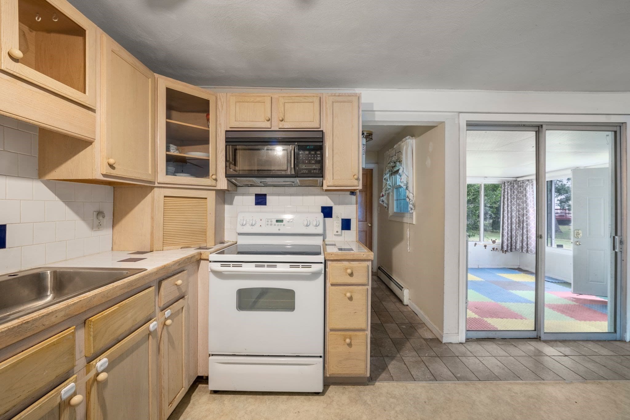 Condominium at 290 Belair St # 290, Brockton MA 02301, Brockton, photo 7 of 29