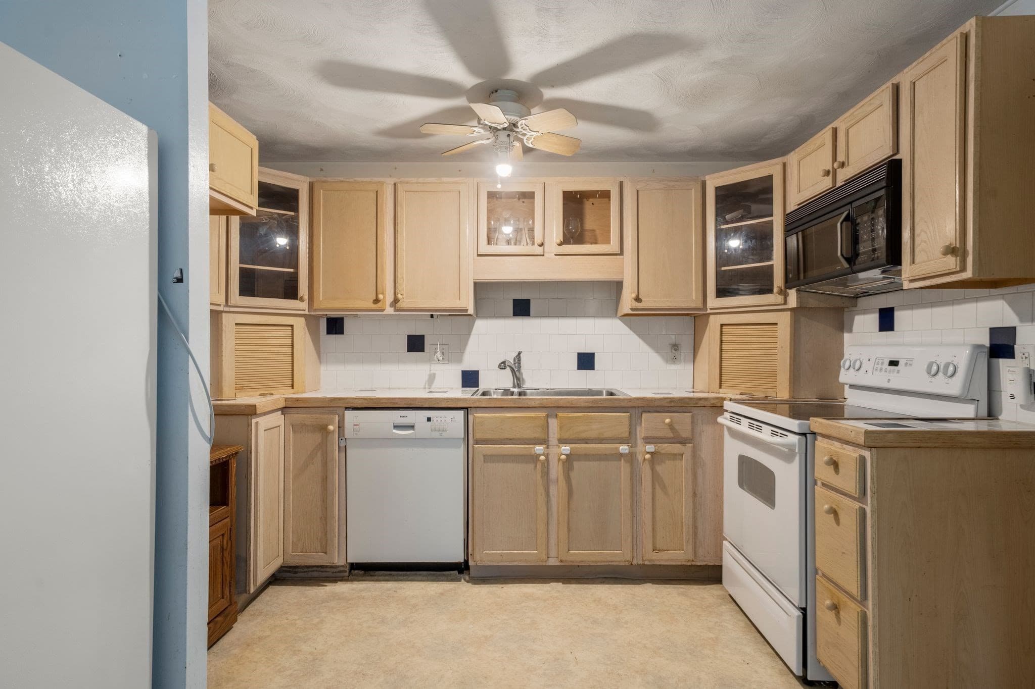 Condominium at 290 Belair St # 290, Brockton MA 02301, Brockton, photo 5 of 29