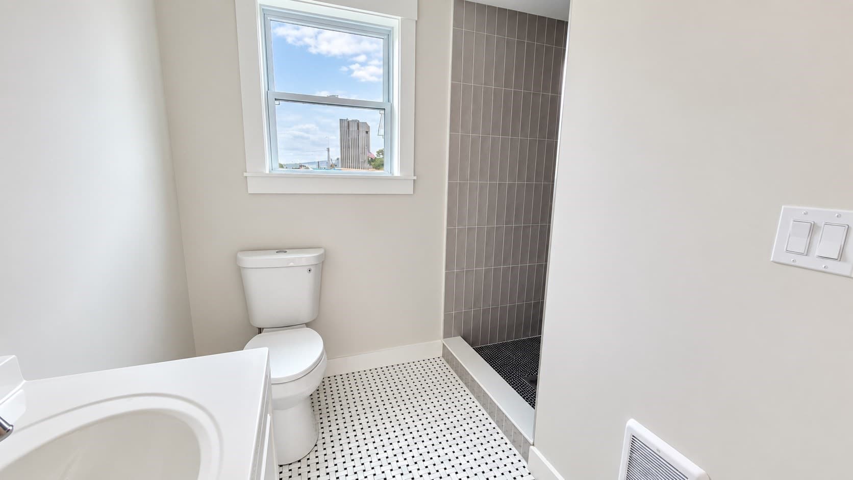 Condominium at 17 Macarthur Street # 4, Somerville MA 02143, Somerville, photo 6 of 19