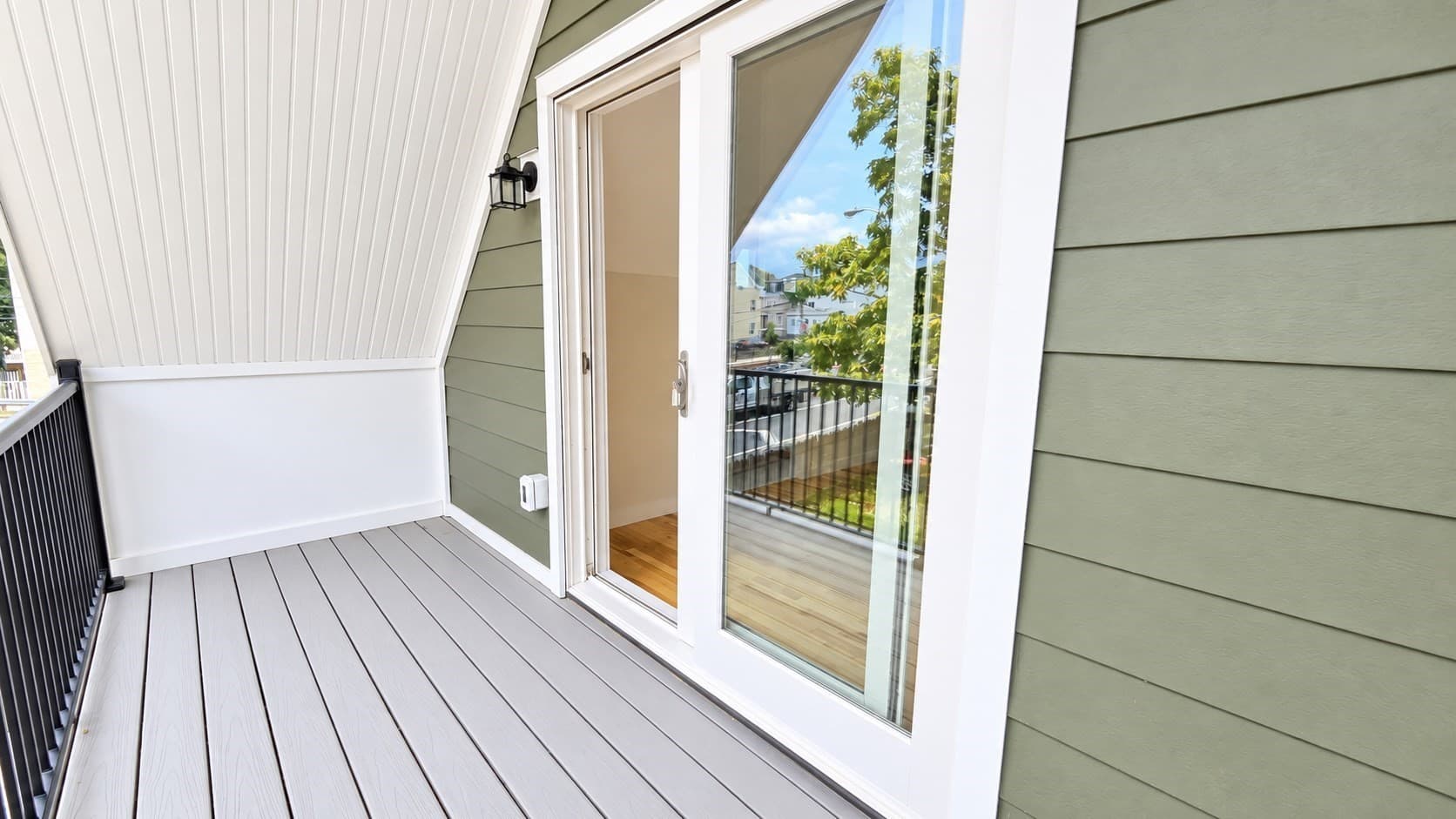 Condominium at 17 Macarthur Street # 4, Somerville MA 02143, Somerville, photo 13 of 19
