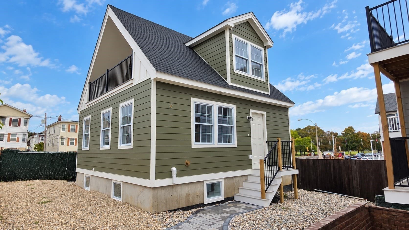 17 Macarthur Street # 4, Somerville MA 02143