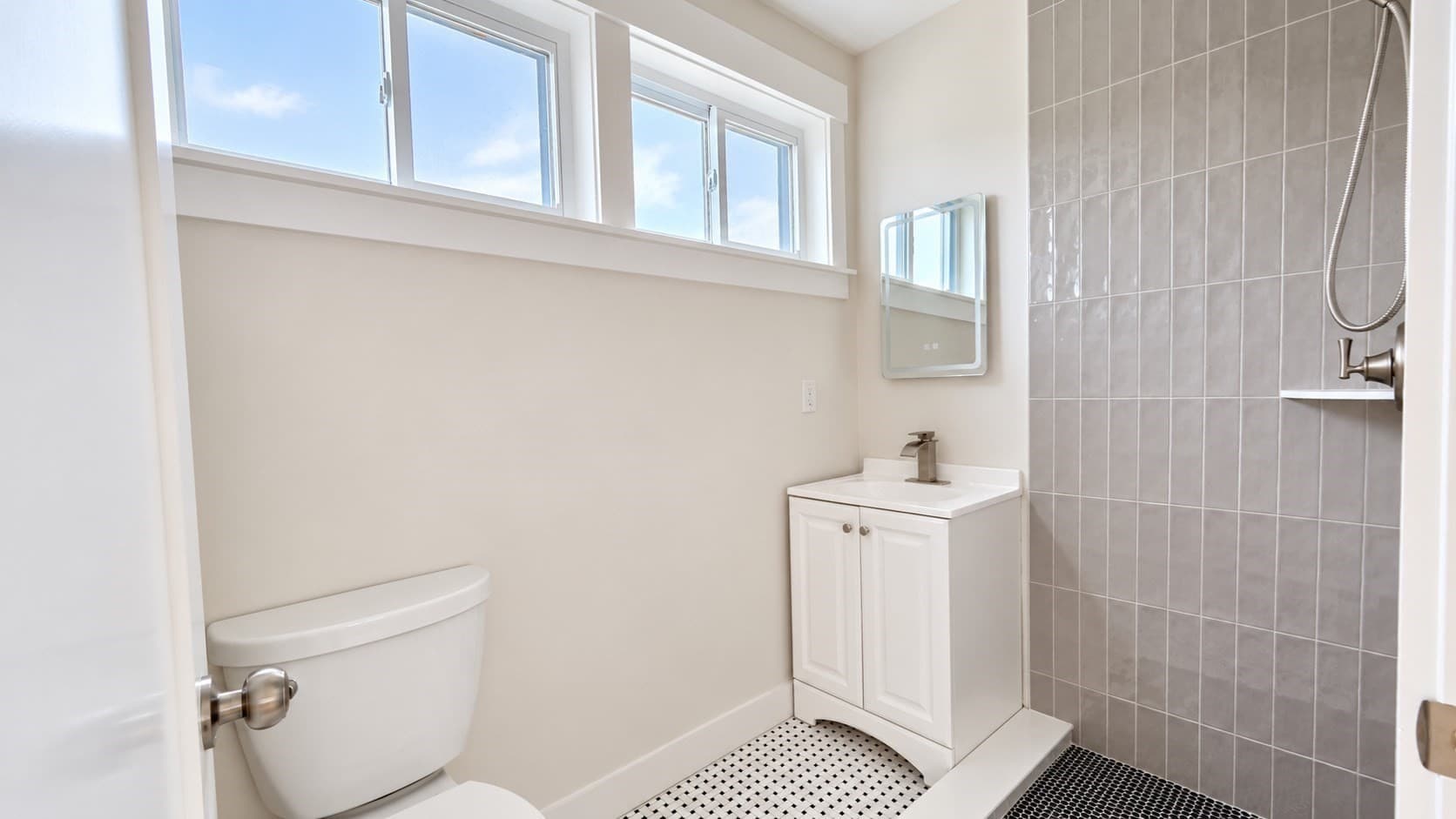 Condominium at 17 Macarthur Street # 4, Somerville MA 02143, Somerville, photo 14 of 19