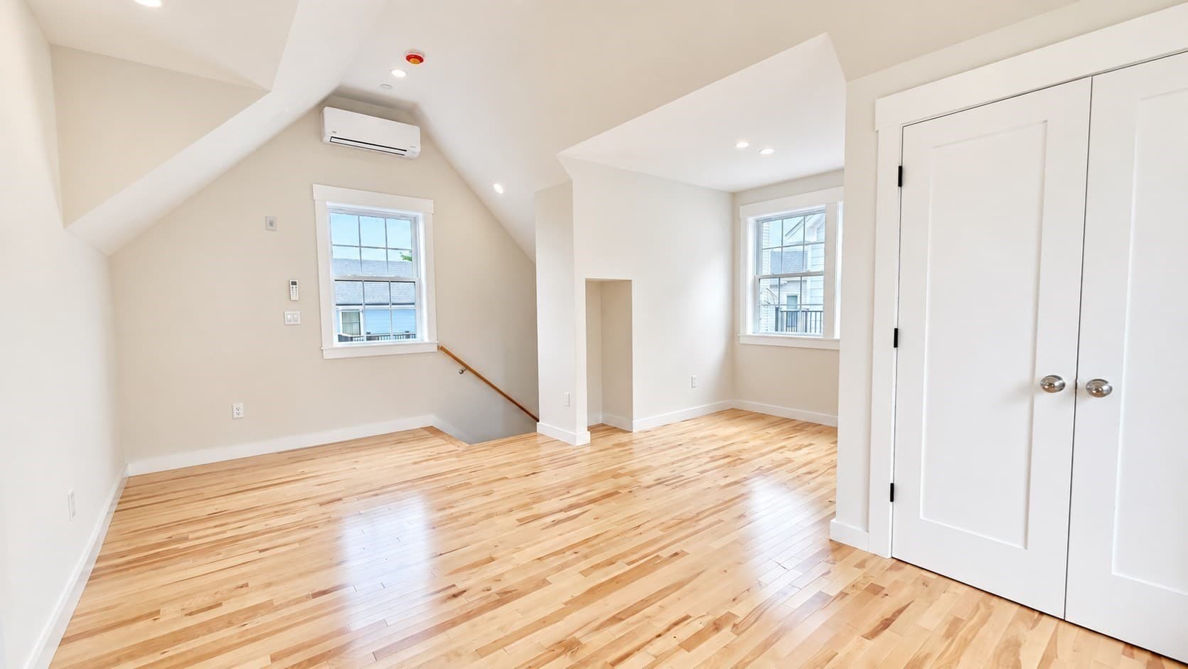 Condominium at 17 Macarthur Street # 4, Somerville MA 02143, Somerville, photo 11 of 19